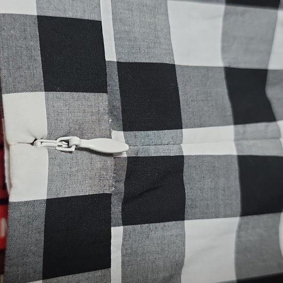 J. Crew Black And White Gingham Ruffle Skirt, Size 10 - Picture 8 of 10